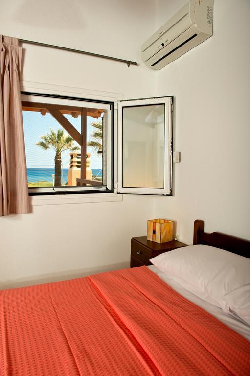 Villa Nefeli คิโอตาริ ห้อง รูปภาพ