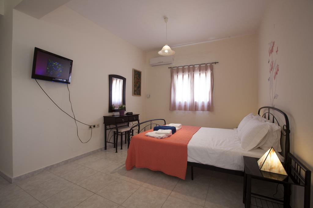 Villa Nefeli คิโอตาริ ภายนอก รูปภาพ