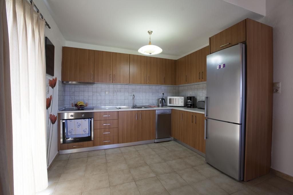 Villa Nefeli คิโอตาริ ภายนอก รูปภาพ