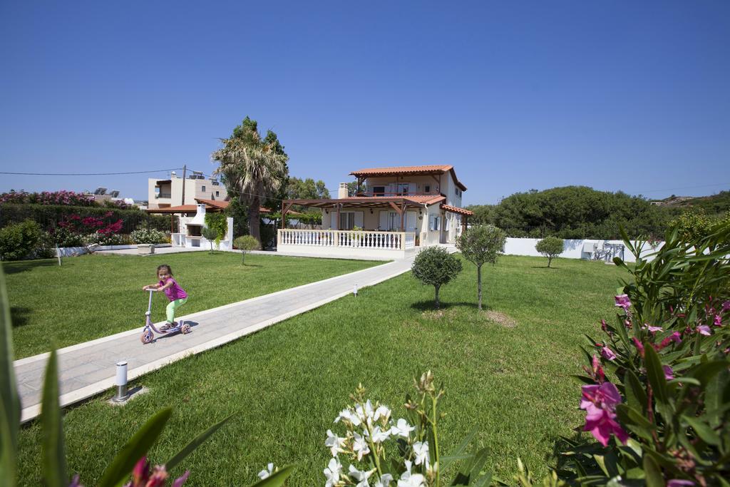 Villa Nefeli คิโอตาริ ภายนอก รูปภาพ