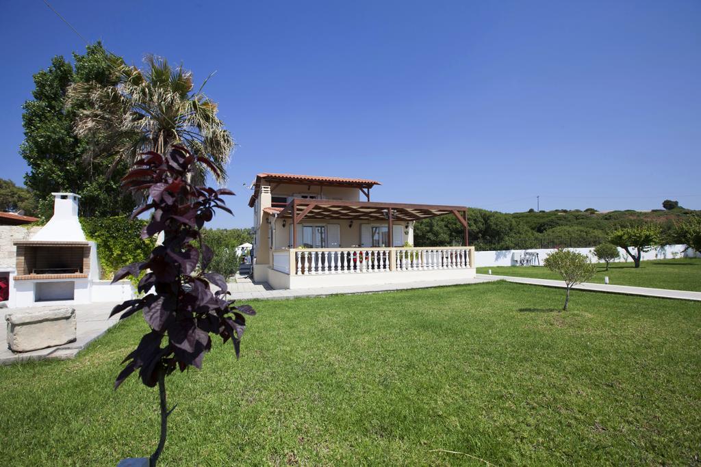 Villa Nefeli คิโอตาริ ภายนอก รูปภาพ