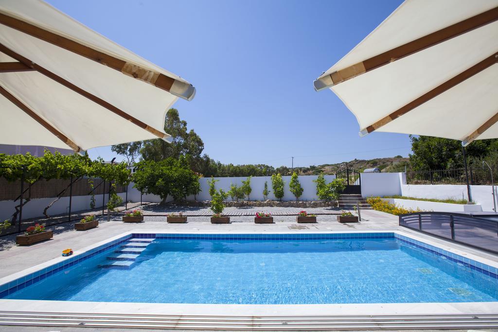 Villa Nefeli คิโอตาริ ภายนอก รูปภาพ