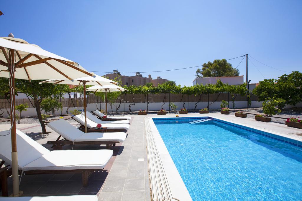 Villa Nefeli คิโอตาริ ภายนอก รูปภาพ